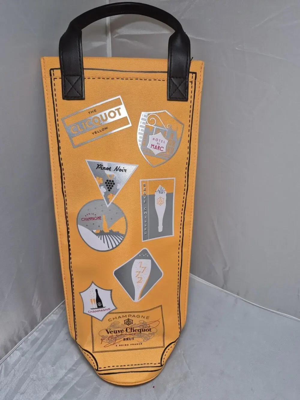 💥 Veuve Clicquot Champagne Ice Jacket Bottle Cooler Carrier Bag with Handle